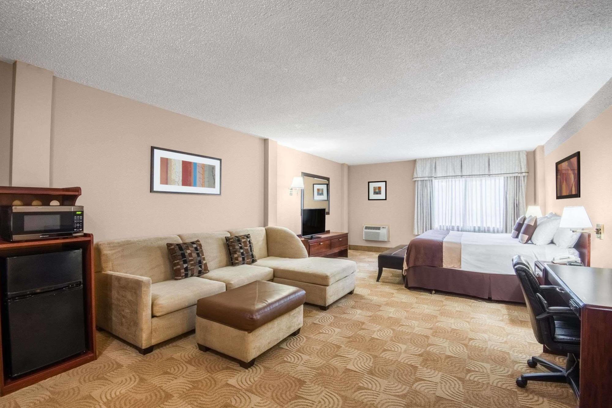 Ramada By Wyndham Denver Downtown Kültér fotó