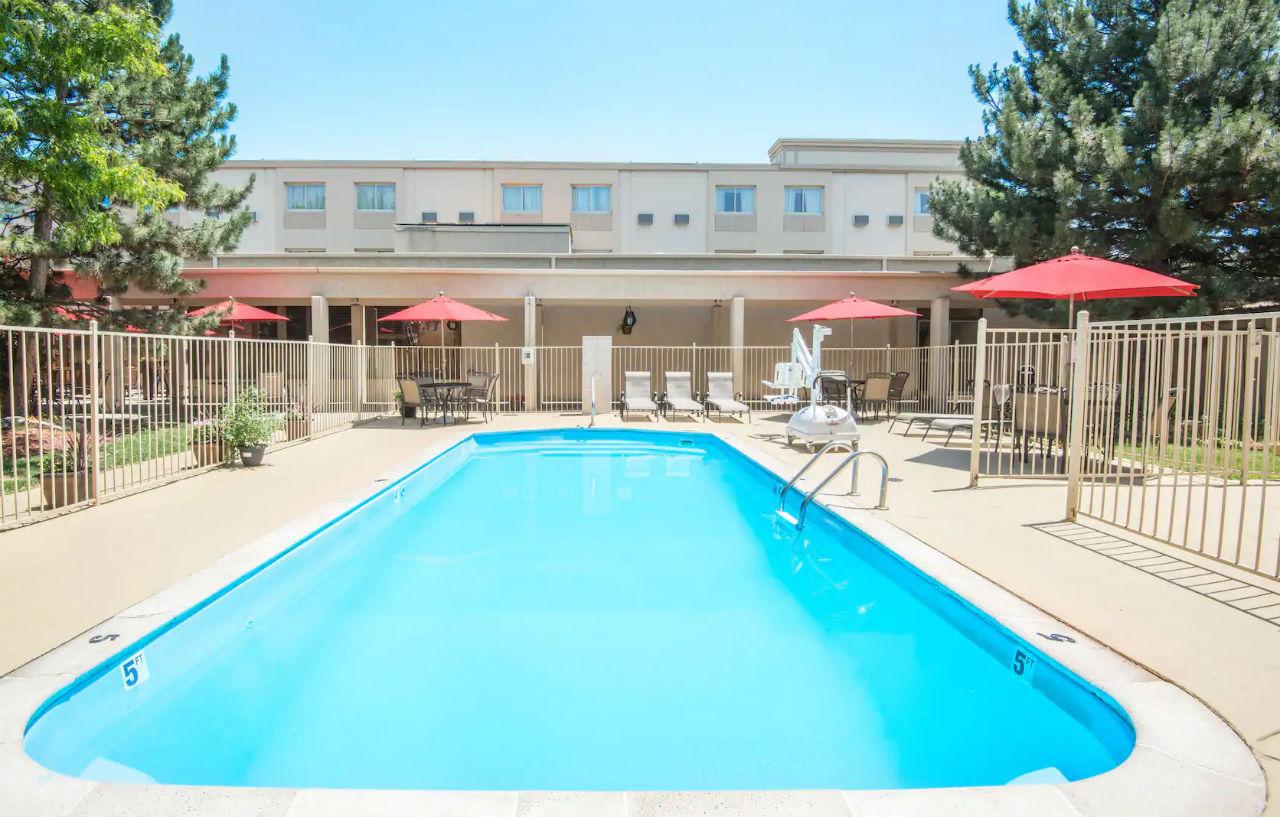 Ramada By Wyndham Denver Downtown Kültér fotó